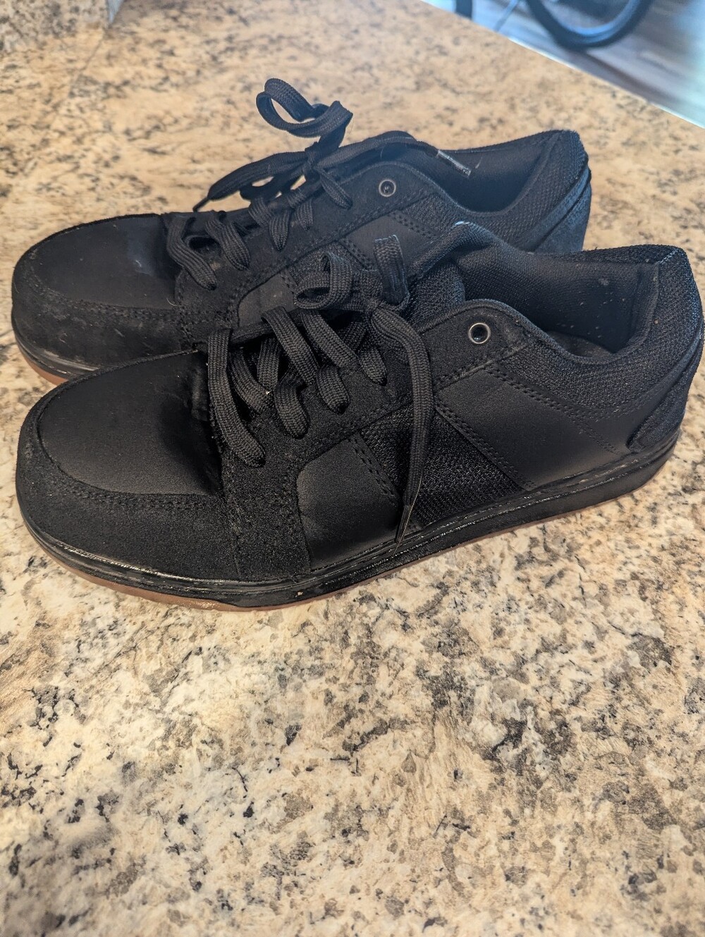 Men's Black Steel Toe Lace-Up Sneakers